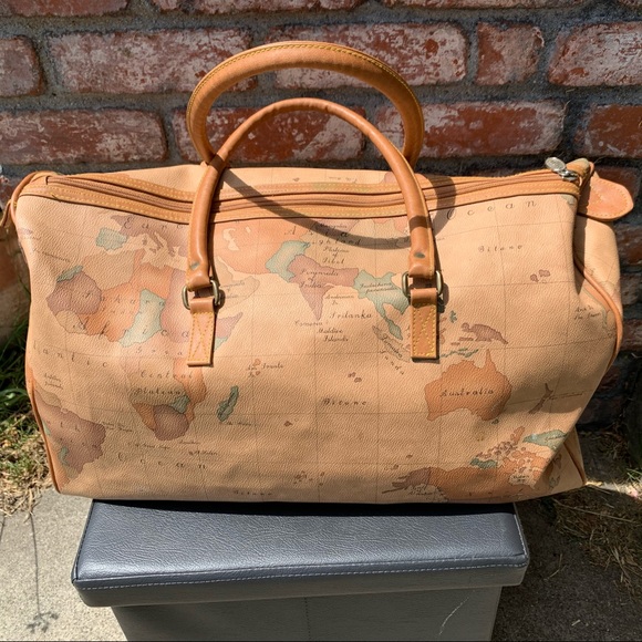 Large Vintage Gitano Map Duffel - Picture 7 of 11